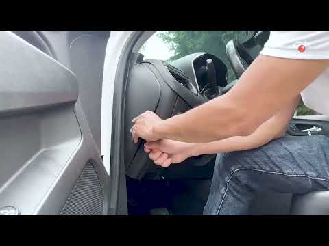 Jeep Gen Cherokee dash cam installation